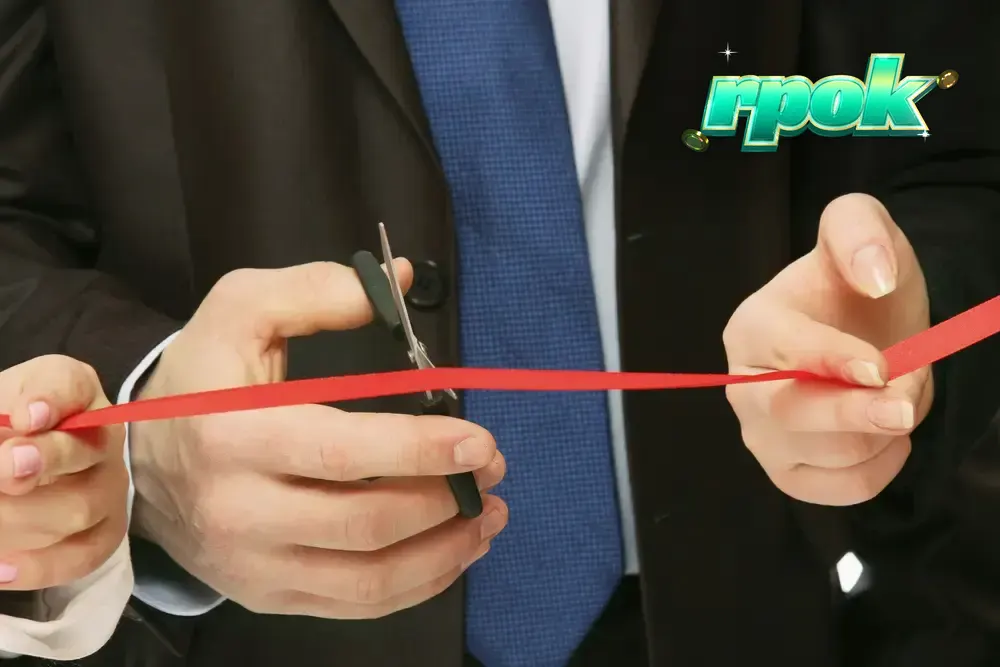 Tampilan visual modern dari koleksi permainan studio Prag oleh PopOK Gaming